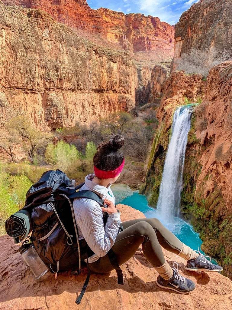 hike havasupai falls